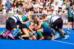 San Fernando, en hockey, ganó en hombres y mujeres, y se consagró campeón del Metropolitano