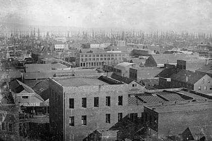 San Francisco se convirtió en el epicentro del comercio marítimo con la llegada masiva de barcos