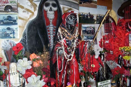 San La Muerte, venerado en todo América latina