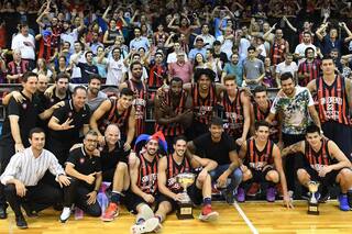 San Lorenzo obtuvo la Supercopa de la LNB tras derrotar a Regatas Corrientes