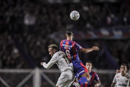 San Lorenzo empató con el Santos de Neymar en el último partido