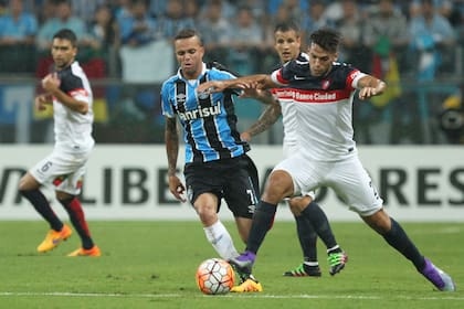 San Lorenzo empató en Porto Alegre