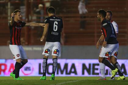 San Lorenzo festeja en La Paternal y sigue líder