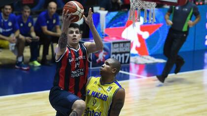 San Lorenzo se impuso ante Hebraica