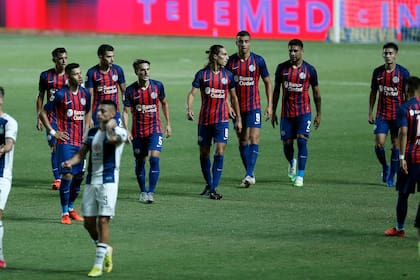 El Ciclón había ganado en gran forma su zona en la primera parte de la Copa Maradona, pero en la Fase Campeón se complicó con un empate y una derrota que lo dejan lejos