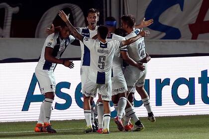 Talleres celebra su segundo gol y el buen inicio en la etapa Campeonato.