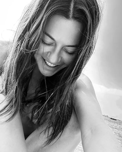 "Sana sana colita de rana. Sino sana hoy sanará mañana", escribió Jujuy Jiménez en su posteo