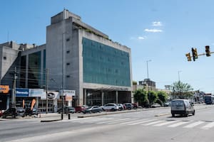 Renuncias de profesionales, caos administrativo y quejas de los afiliados por la cobertura médica