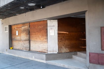 El Sanatorio 15 de Diciembre, en el barrio de Liniers, solo se usa hoy para tareas administrativas