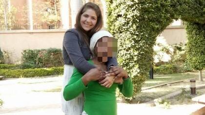 Sandra, al final, también me terminó ayudando pese a ser una de las mayores y advertirme que le iba a contar a mi jefa lo que estaba pensando hacer