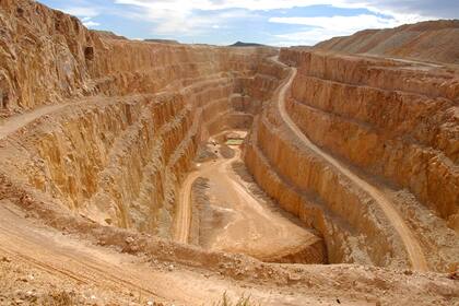 Santa Cruz. En el yacimiento ubicado en la meseta patagónica empezó a producir oro y plata en 1998