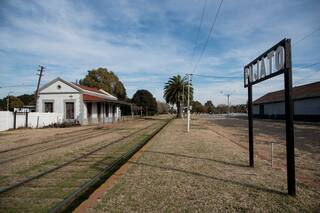 Recibieron una descarga eléctrica cuando colocaban un poste en Santa Fe y murieron