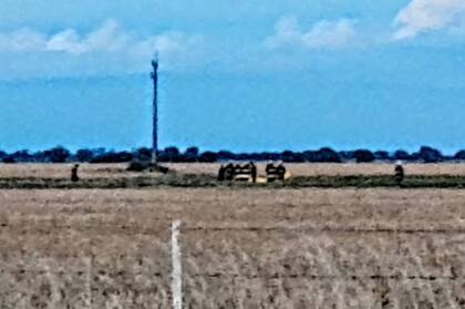 Santa Fe: hacían acrobacias con su avioneta y se estrellaron contra un campo