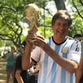Un intendente de Santa Fe se pidió licencia para ir al Mundial