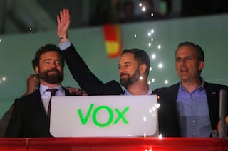 El socialismo ganó, pero la ultraderecha cantó victoria en España