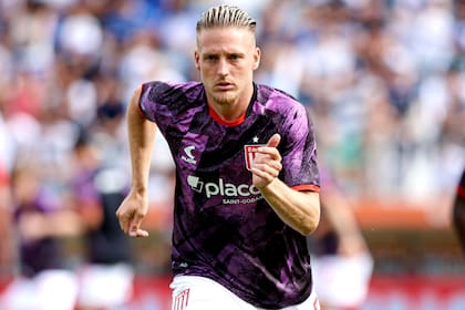 Santiago Ascacíbar, de Estudiantes de La Plata, aparece en el radar de Boca, pero preferiría ser transferido al exterior.