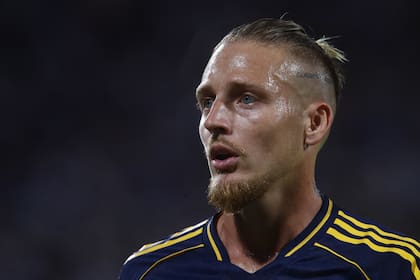 Santiago Ascacibar es uno de los refuerzos que incorporó Boca en este mercado de pases