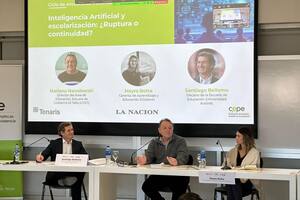 Santiago Bellomo, decano de la Escuela de Educación de la Universidad Austral; Mariano Narodowski, director del área de Educación de la Escuela de Gobierno de la Universidad Torcuato Di Tella (UTDT); y Mayra Botta, gerenta de Aprendizaje y Educación de Globant
