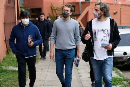 Santiago Cafiero, en una recorrida de campaña durante las últimas elecciones