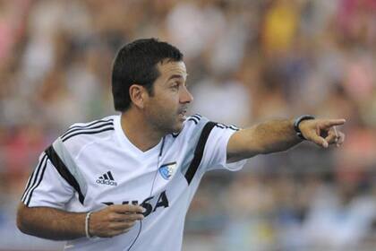 Santiago Capurro buscará guiar a las Leonas al título en Toronto