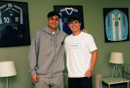 Santiago Castro y Benjamín Domínguez, socios en Bolonia, ya fueron convocados a la selección