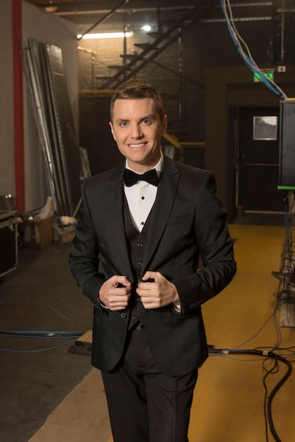 "Me gusta mucho ocuparme de la cocina, me doy maña", cuenta Santiago del Moro