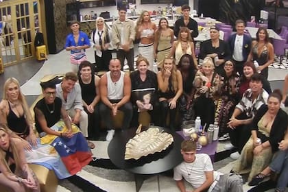 Santiago del Moro anunció que la participante más polémica abandonó Gran Hermano