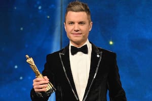 Nelson Castro fue ovacionado en su debut como director de orquesta en el Tricentenario de Rosario - Image 3