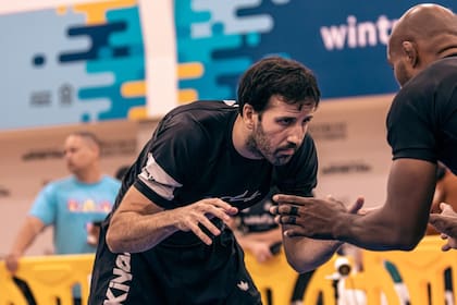 Santiago Furlong es un peleador y ahora también entrenador de jiu-jitsu