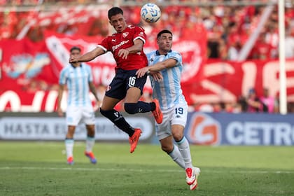 Santiago Hidaldo (Independiente) e Ignacio Rodríguez (Racing), ambos ingresaron en el segundo tiempo del clásico