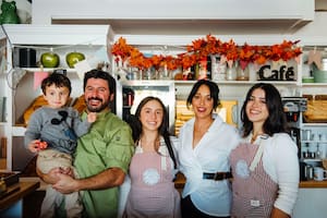 Santiago Issazadeh y María Eugenia Coedo en 2012 abrieron la pastelería “Bec Sucre” en Québec .