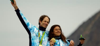 Santiago Lange y Cecilia Carranza, los primeros campeones olímpicos en una clase mixta