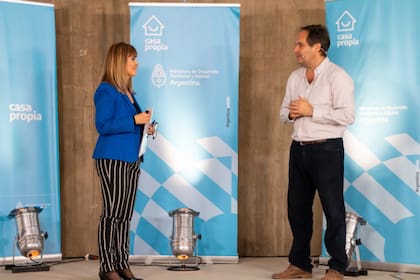 Santiago Maggiotti durante el sorteo del Procrear II