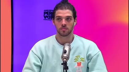 Santiago Maratea conduciendo Generación Perdida