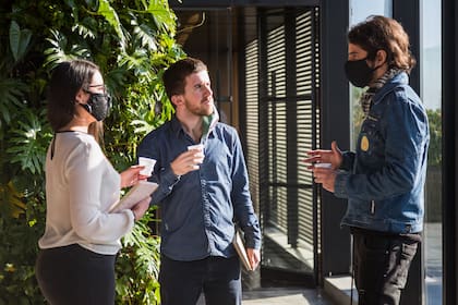 Santiago Peña Fiorda regresa a su trabajo en Nómada de manera gradual