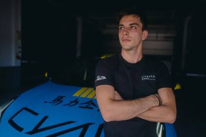 Santiago Urrutia es uruguayo y vive en Barcelona (Foto Instagram @santi_urrutia)