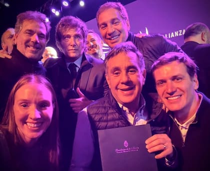 Santilli, Ritondo, Finocchiaro y De Sensi, junto a Milei en Junin