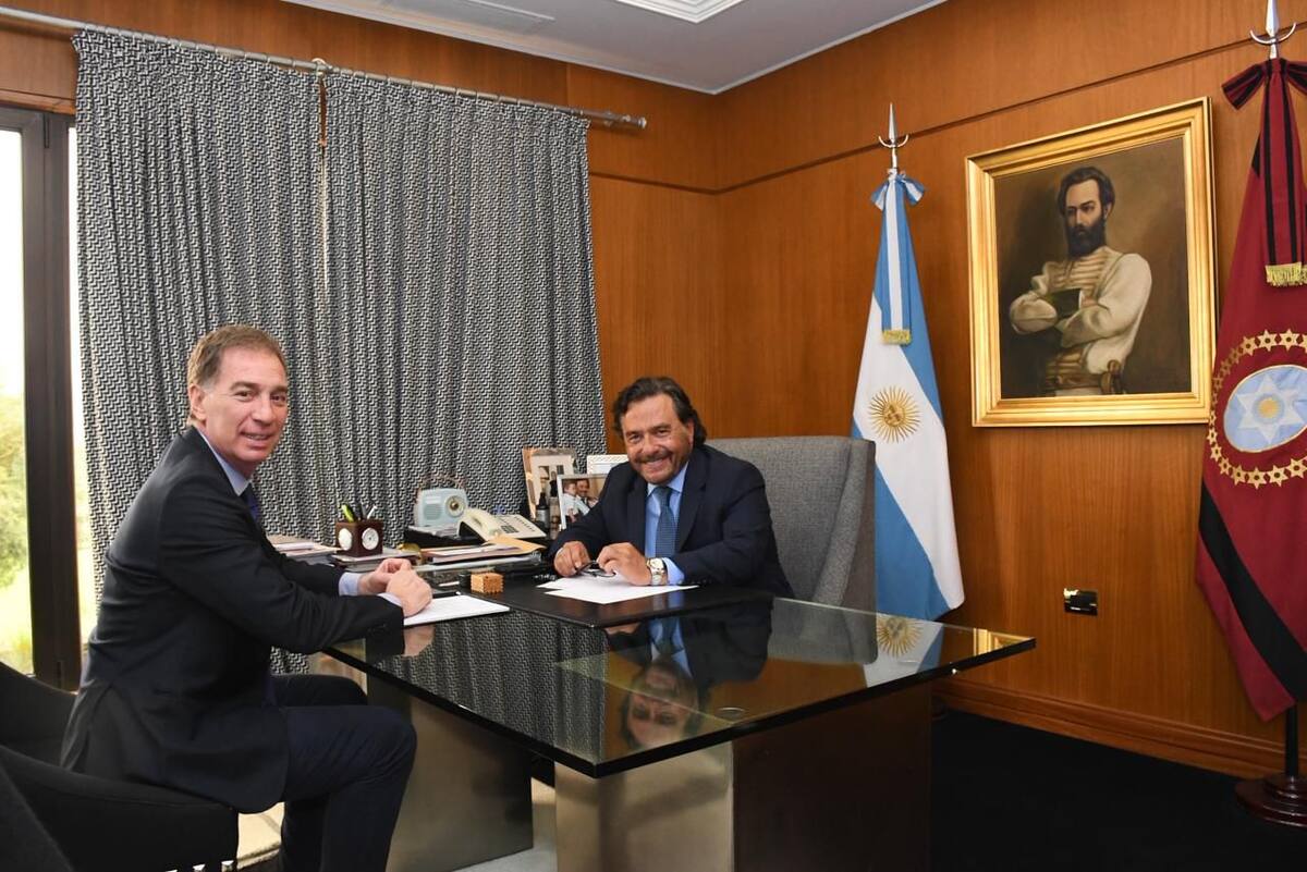 Santilli intensifica negociações com governadores para reforma trabalhista Santilli intensifica negociações com governadores para reforma trabalhista