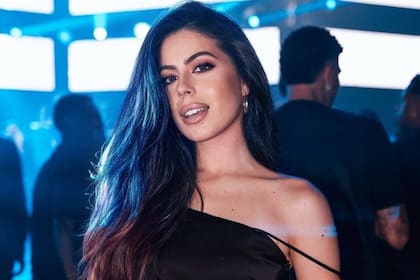 Sara Duque es la profesora de inglés de Julián Álvarez y de muchas estrellas del fútbol en Europa