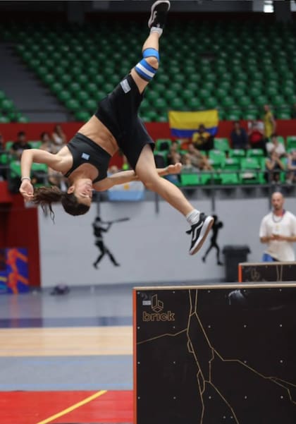 Sara en acción, durante un campeonato del Speed y Freestyle Senior Femenino