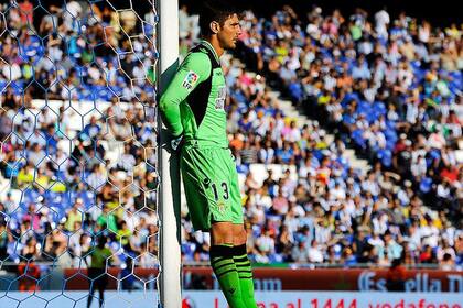 Sara, en una de sus últimas imágenes defendiendo el arco de Betis