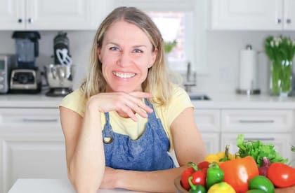 Sara Haas, dietista registrada y licenciada en nutrición descubrió la importancia de incluir proteínas en el desayuno, en particular ricota (IG @cookinrd)