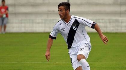 Saracchi jugó sólo en Danubio