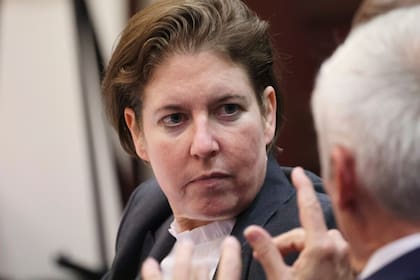 Sarah Boone, acusada de colocar a su novio dentro de una maleta y dejarlo morir asfixiado