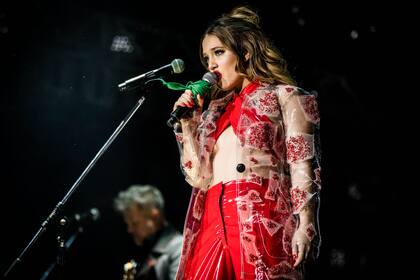Ángela Torres cantó "Desesperada secuencia"
