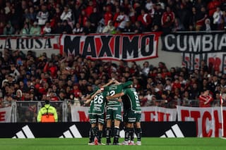 Otra derrota de un River desconcertado: perdió con Sarmiento y en el Monumental se sintió el enojo de los hinchas