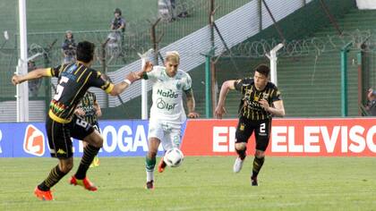 Sarmiento y Olimpo empataron en Junín