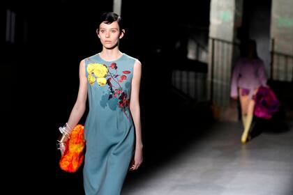 Sastrería bordada de Dries van Noten