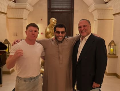 Saúl "Canelo" Álvarez volverá al boxeo el próximo 12 de septiembre de 2026 (Instagram/@ringmagazine)