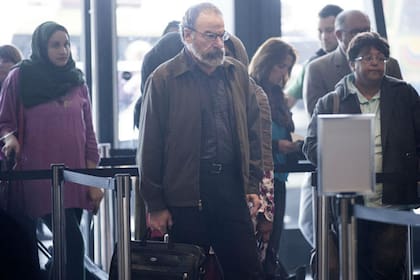 Saul en el aeropuerto de Benazir, a punto de ser secuestrado